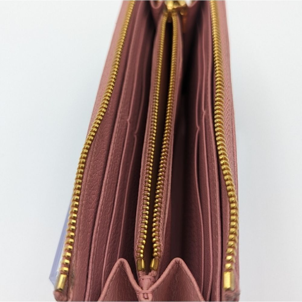 Miu Miu Pink Zip Wallet - Picture 5 of 15